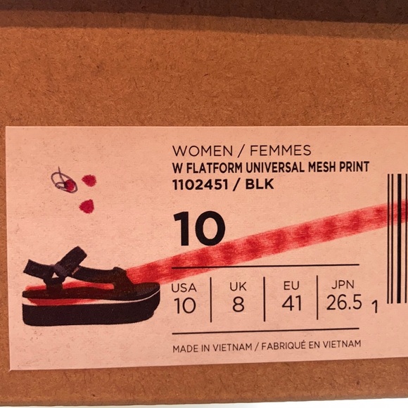 Teva Flatform Universal Black/White Mesh Sandals - Picture 7 of 7